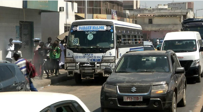 Thiès : Les usagers des transports en commun dénoncent le refus de baisser les prix du transport