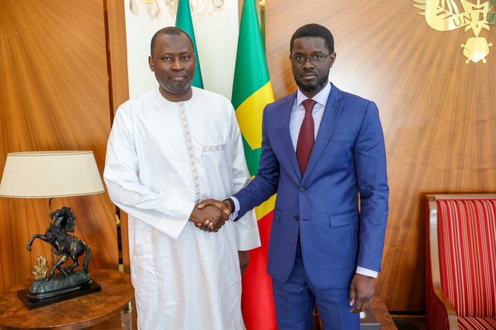 Diplomatie sénégalaise : Une matinée d’audiences stratégiques au Palais Diplomatie sénégalaise : Une matinée d’audiences stratégiques au Palais