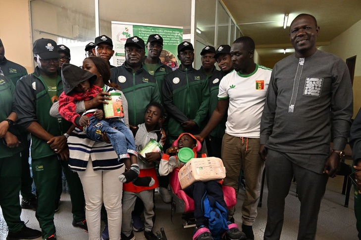 Photos / Journée internationale de la Douane, édition 2026 : l’Amicale des Inspecteurs et Officiers des Douanes ( AIOD) a procédé à une remise de dons au Centre Talibou Dabo et… Photos / Journée internationale de la Douane, édition 2026 : l’Amicale des Inspecteurs et Officiers des Douanes ( AIOD) a procédé à une remise de dons au Centre Talibou Dabo et…