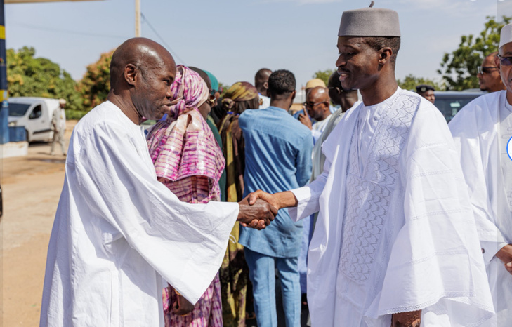 Photos / Magal de Porokhane 2026 : Me Bamba Cissé a représenté le président de la République à la Cérémonie officielle Photos / Magal de Porokhane 2026 : Me Bamba Cissé a représenté le président de la République à la Cérémonie officielle