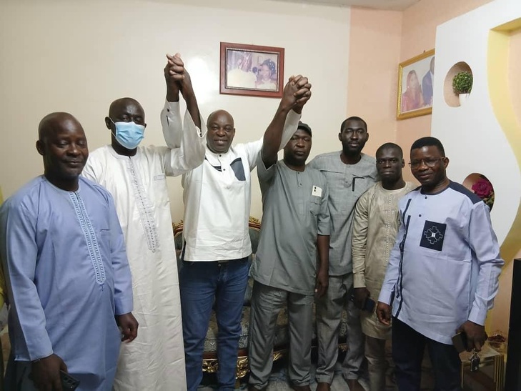 Bambilor/ En perspectives aux locales : Ousmane Diongue alias Diongue Sonko officialise sa rupture avec le PASTEF et rallie le camp du maire Ndiagne Diop