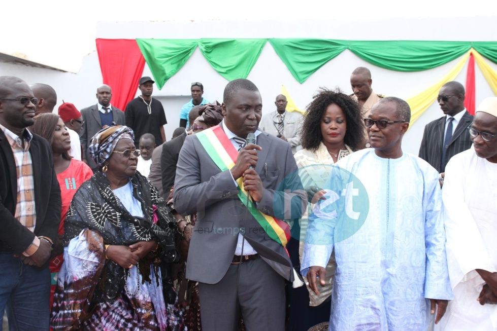 En images la cérémonie d'inauguration des cinq places publiques pavées et des deux écoles pour talibés de la Médina