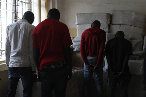 Serie de cambriolages en plein jour: Plus de 300 millions emportés par le gang des faux policiers 
