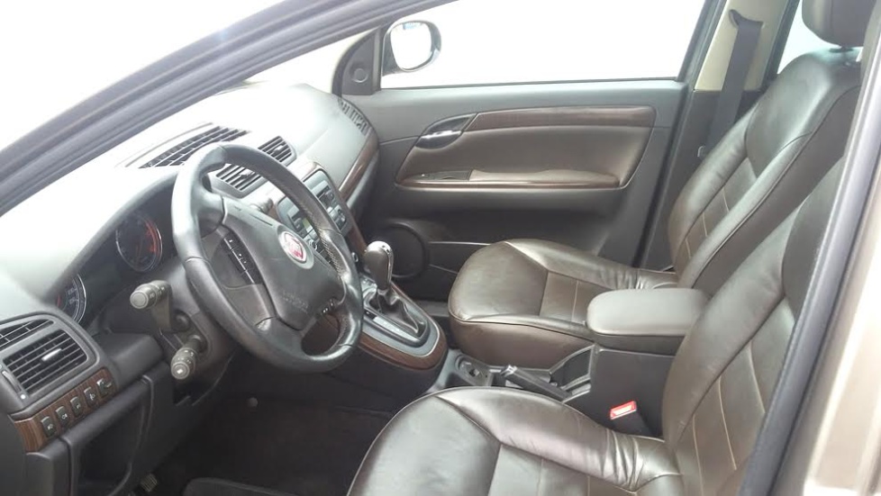 FIAT CROMA venant à vendre