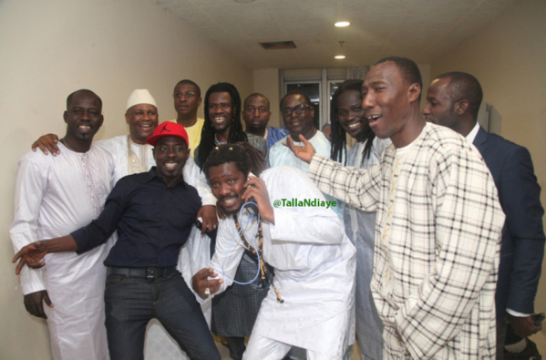 Dj Boub's en compagnie des artistes au Grand Théâtre