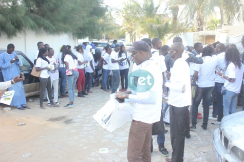 En images la caravane de sortie du nouvel album de Youssou Ndour