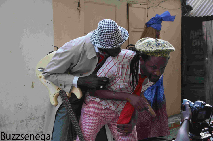 Revivez en images le making off du clip "Bercy" de Waly Seck