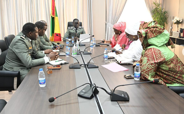 Photos / Organisation de la Conférence Ramadan 2026 : L’Amicale du Personnel féminin de la Douane reçue par le Directeur général