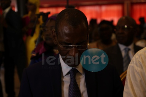 Sortie d'un livre sur Baba Maal : De hautes personnalités honorent l'artiste (images)