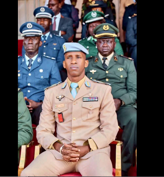 Portrait Colonel Mamadou Yaya Diallo, actuel Commandant de l'Ecole Nationale des Sous-Officiers d'Active (ENSOA)