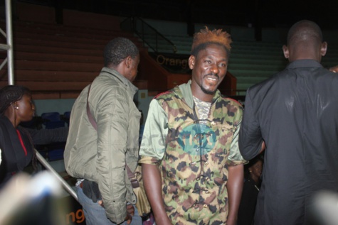 Revivez en images la soirée dédicace de Youssou Ndour au stadium Marius Ndiaye