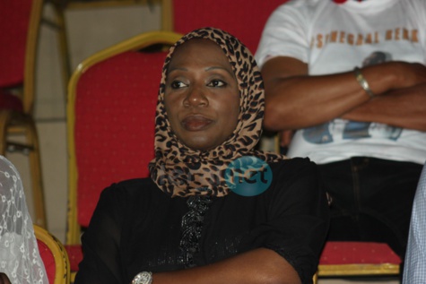 Revivez en images la soirée dédicace de Youssou Ndour au stadium Marius Ndiaye