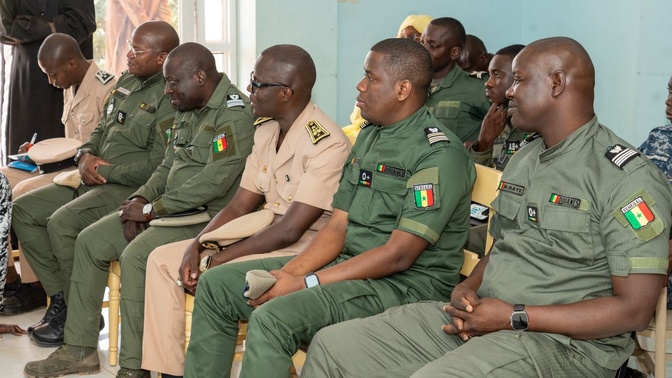 Photos / Douanes-Populations : La Direction générale des Douanes vient en aide aux foyers religieux