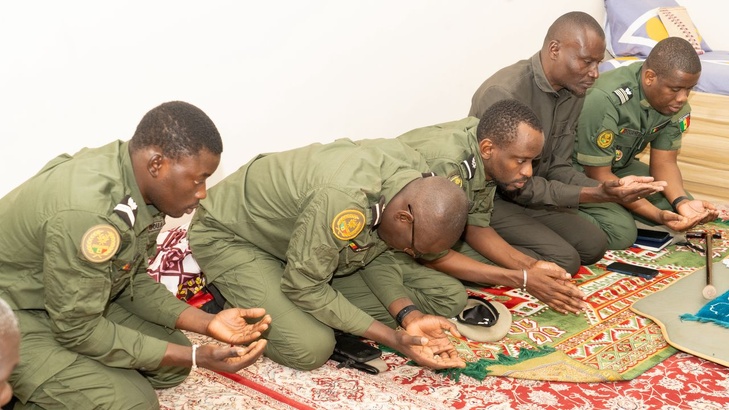 Photos / Douanes-Populations : Doumga Wouro Alpha à l’honneur