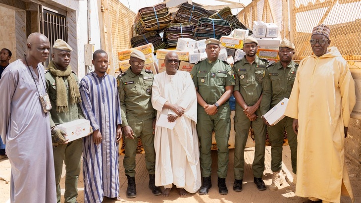 Photos / Douanes-Populations : Doumga Wouro Alpha à l’honneur