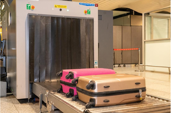 AIBD / Les Douanes ont saisi près de 30 kg de haschich : Deux individu arrêtés et mis à la disposition du parquet de Mbour