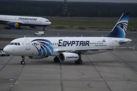 Crash du vol Egyptair: les experts craignent un acte terroriste