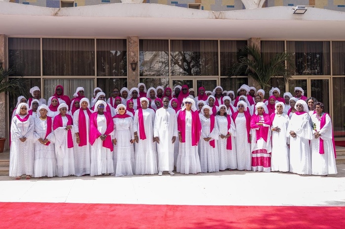 Journée internationale des droits des femmes : hommage du Président aux femmes de la Présidence