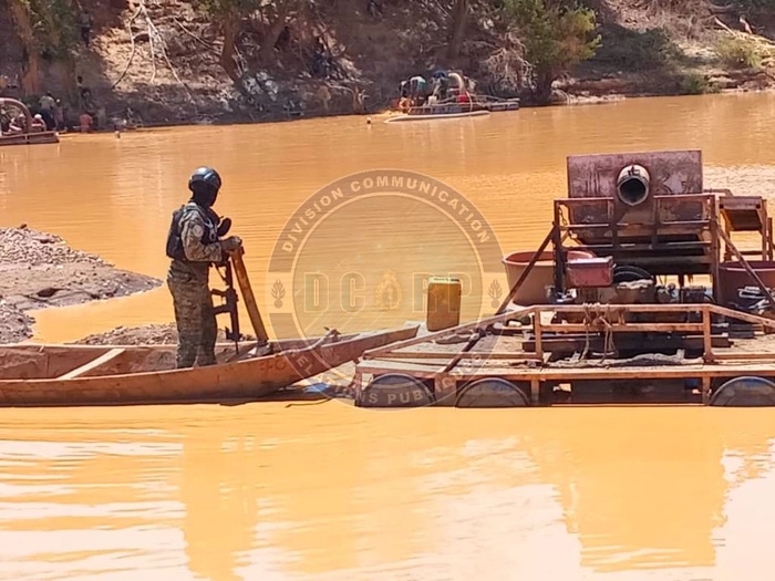Kédougou : un site d’orpaillage clandestin démantelé près de la Falémé
