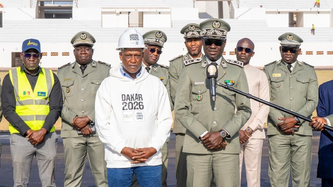 Préparatifs des JOJ 2026 : le Directeur général des Douanes inspecte le stade Iba Mar DIOP
