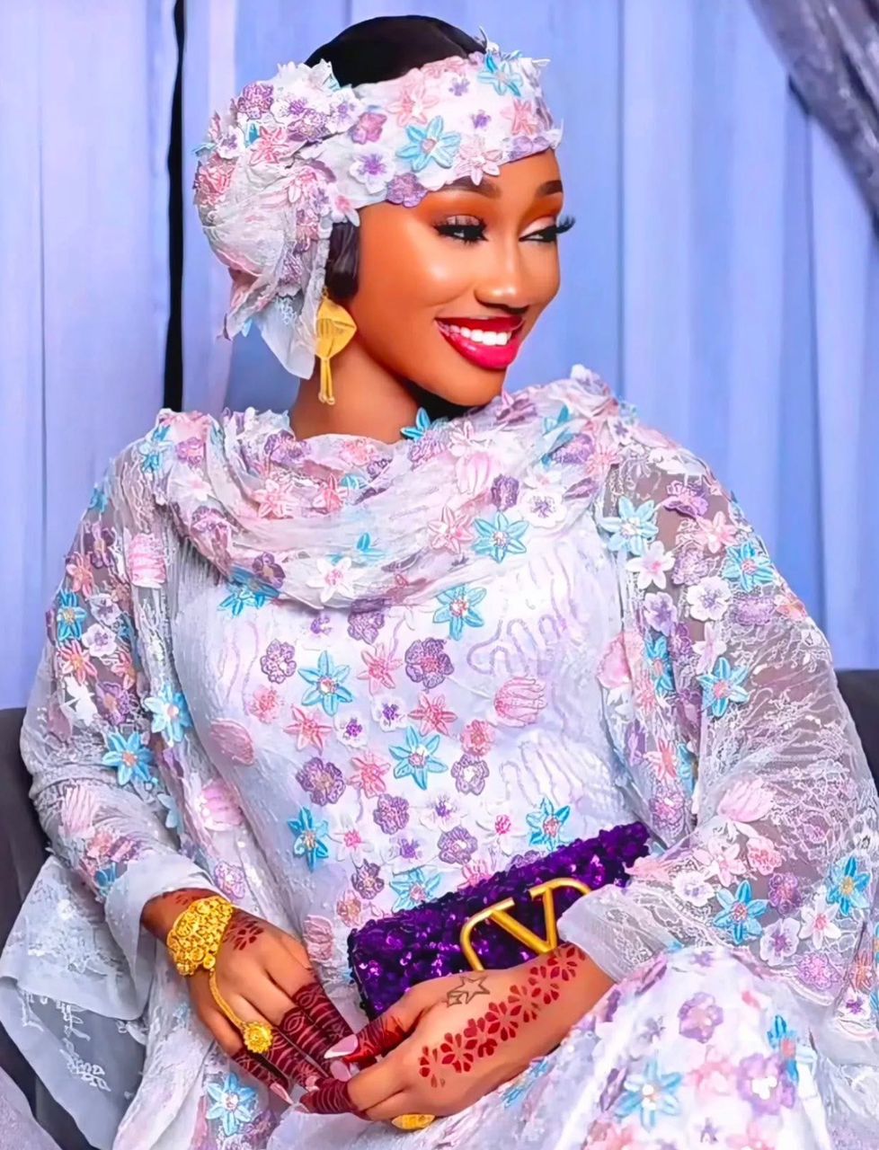 Bbei Binta, éclatante de beauté en tenue traditionnelle africaine (Photos)