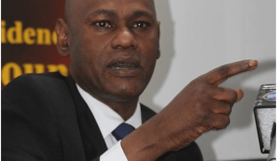 Youssou Touré répond à Idrissa Seck : "Quand il parle de deal, il doit se regarder dans la glace" Youssou Touré répond à Idrissa Seck : "Quand il parle de deal, il doit se regarder dans la glace"