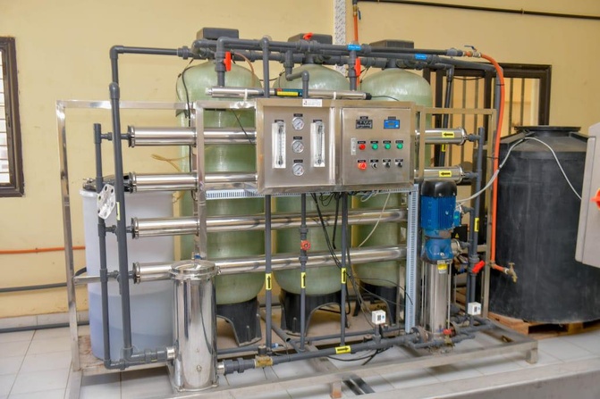 Dakar : Le Lycée Maurice Delafosse, fer de lance de la formation technique sous l'œil du Ministre Amadou Moustapha Ndieck Sarré Dakar : Le Lycée Maurice Delafosse, fer de lance de la formation technique sous l'œil du Ministre Amadou Moustapha Ndieck Sarré