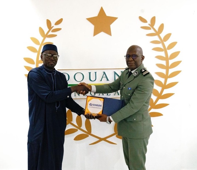 Sécurité et Économie : Les auditeurs du CHEDS en immersion à la Direction Générale des Douanes