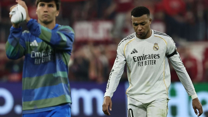 Real Madrid : Emmanuel Petit tacle l'impact de Mbappé et dénonce un "vestiaire d'égoïsme"