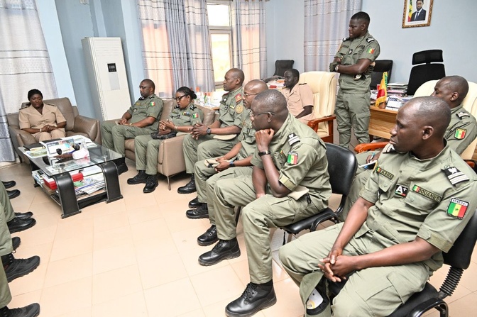 Kédougou : le Directeur général des Douanes en visite de courtoisie chez le Gouverneur