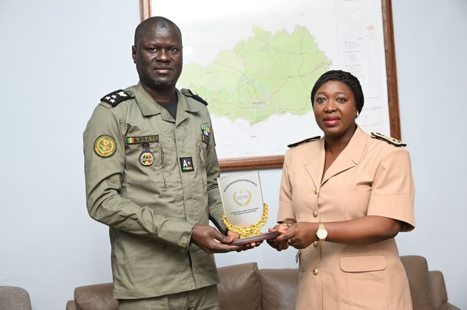 Kédougou : le Directeur général des Douanes en visite de courtoisie chez le Gouverneur