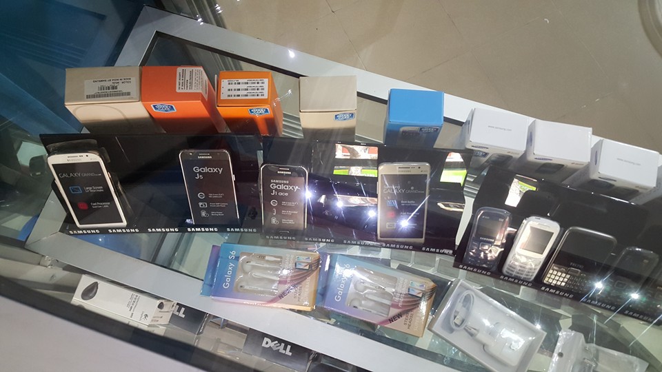 Avis aux Thièssois : Ne vous déplacez plus à Dakar pour vos besoins en consommables informatique et téléphones mobile... Khelcom Multi Services