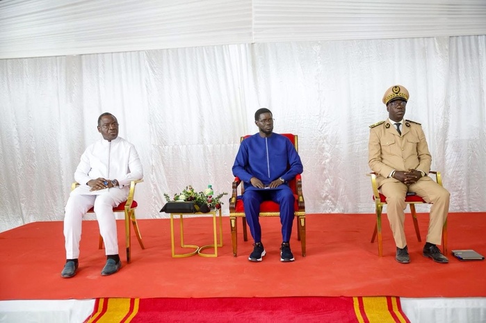 Bassirou Diomaye Faye échange avec les acteurs économiques à Kolda Bassirou Diomaye Faye échange avec les acteurs économiques à Kolda