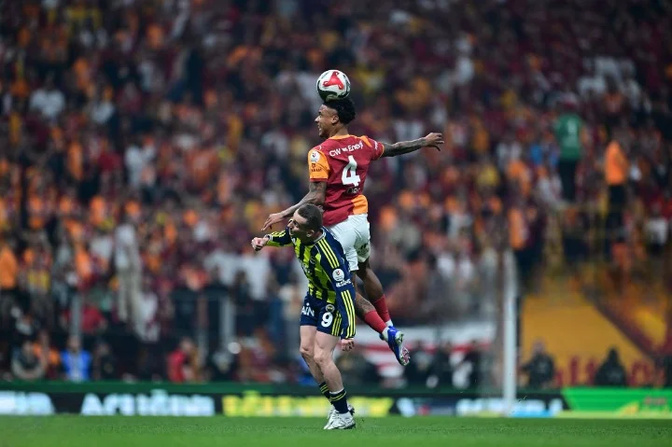 Süper Lig : Galatasaray surclasse Fenerbahçe et fonce vers un nouveau titre