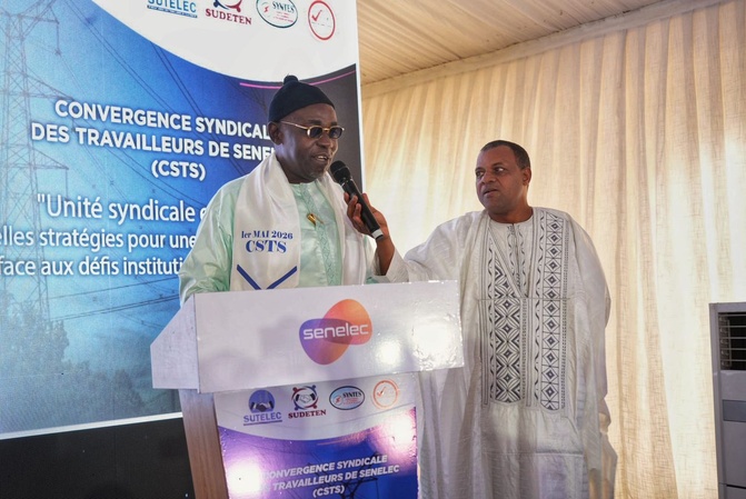 Samuel A. Sarr honoré par les travailleurs de la Senelec Samuel A. Sarr honoré par les travailleurs de la Senelec