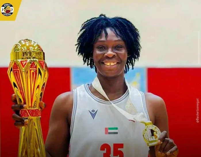 Madjiguène Sène enchaîne les trophées avec Sharjah SC