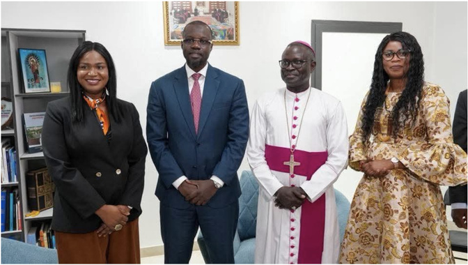 Popenguine 2026 : Ousmane Sonko reçu par l’archevêque de Dakar à la Cathédrale Notre-Dame des Victoires