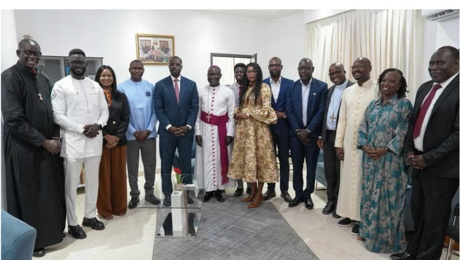 Popenguine 2026 : Ousmane Sonko reçu par l’archevêque de Dakar à la Cathédrale Notre-Dame des Victoires