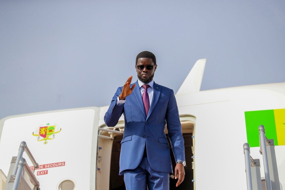 Le Président Bassirou Diomaye Faye en visite de travail en Gambie Le Président Bassirou Diomaye Faye en visite de travail en Gambie