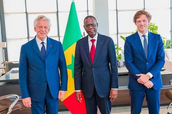 Partenariats Public-Privé : Éric Duval expose ses ambitions au Premier ministre Ahmadou Alhaminou Mohamed Lô