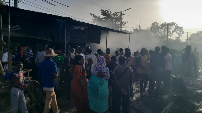 Tambacounda : un violent incendie ravage le marché central et plonge des commerçants dans le désarroi