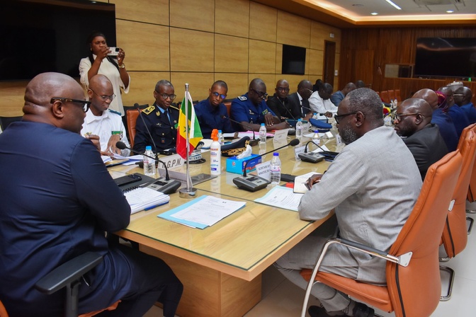 Ministère de l’Intérieur : première réunion stratégique du nouveau ministre avec le top management