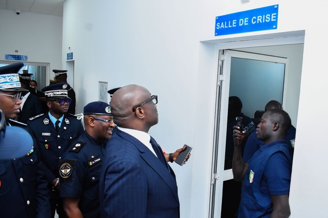 Police nationale : Mouhamadou Makhtar Cissé entame une tournée de prise de contact dans les services opérationnels
