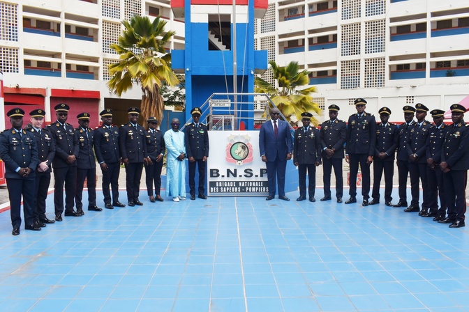 Visite du Ministre de l’Intérieur à la Brigade nationale des Sapeurs-pompiers : un hommage appuyé au courage des soldats du feu Visite du Ministre de l’Intérieur à la Brigade nationale des Sapeurs-pompiers : un hommage appuyé au courage des soldats du feu
