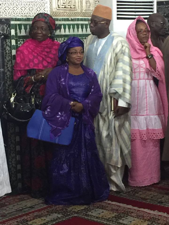 En images la distribution, par la ville de Dakar, de kits "ndogou" aux nécessiteux à la Grande mosquée 