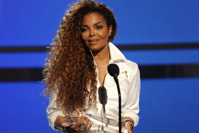 Janet Jackson : " Son bébé se porte bien !",  révèle son frère Tito