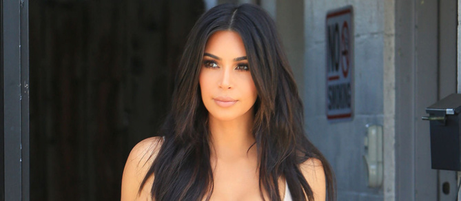 Armes à feu : le coup de gueule de Kim Karda­shian
