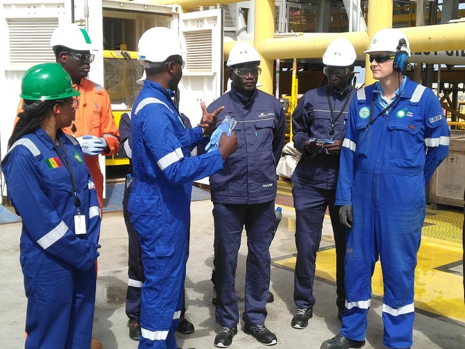 Énergie : le ministre El Hadji Abdourahmane Diouf en visite sur le site gazier Grand Tortue Ahmeyim