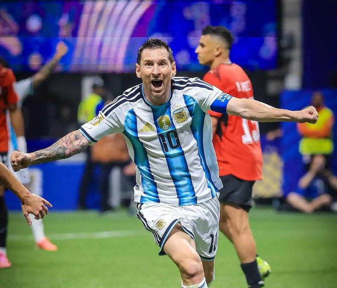 Mondial 2026 : l’Argentine renverse l’Égypte dans un scénario fou et rejoint les quarts