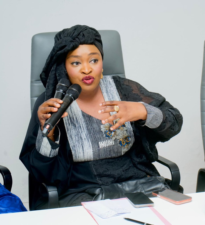 Ndèye Fatou Mbodj conteste le succès annoncé de la vente des cartes du Pastef